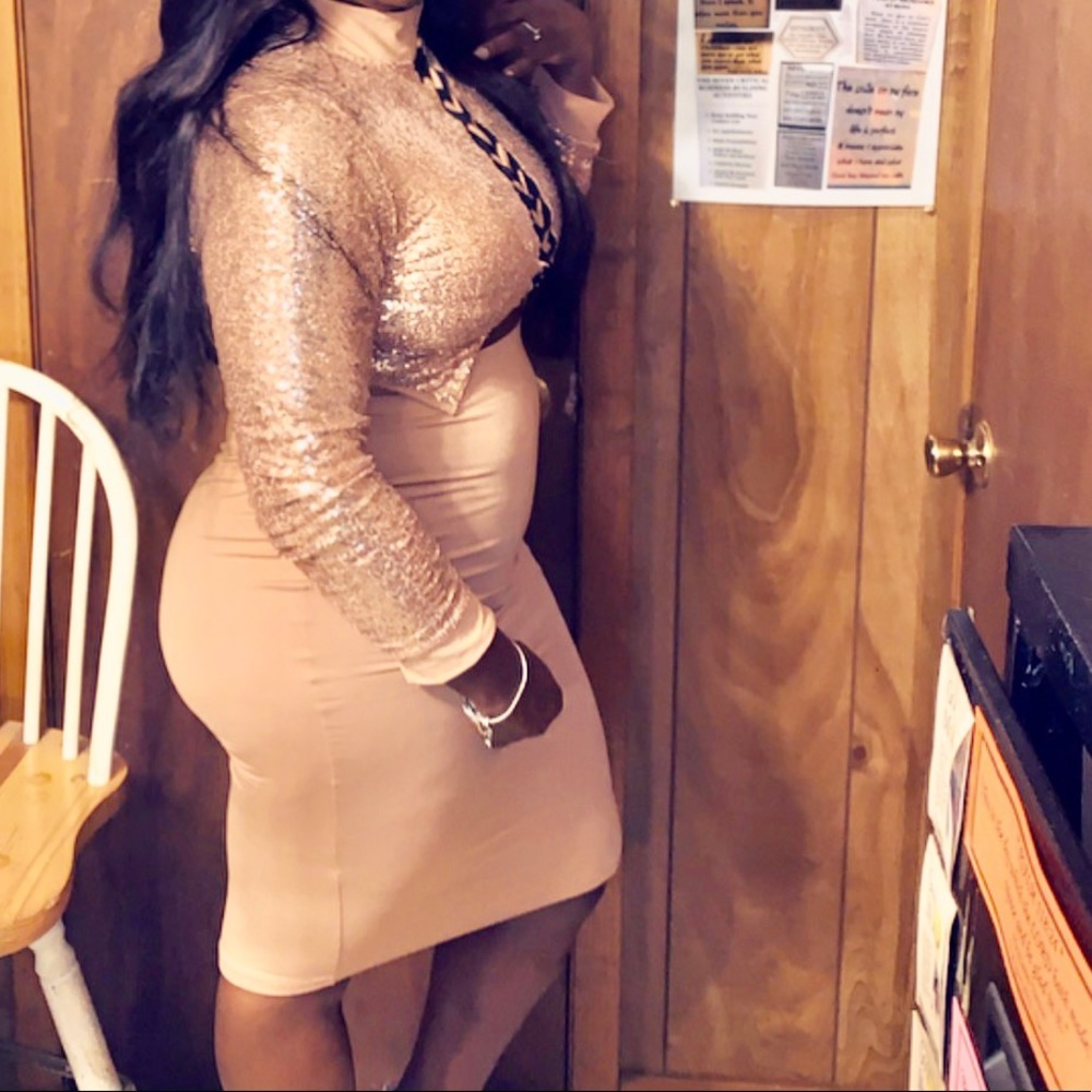 Two piece skirt set